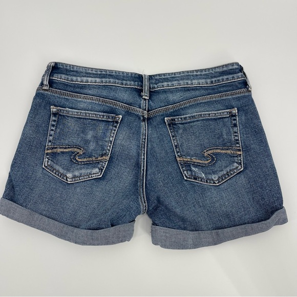 Silver Jeans Boyfriend Jean Shorts Curvy Chic Effortless Americana Backyard BBQ - Picture 1 of 11